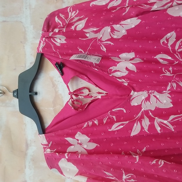 Torrid Pink Dress with White Floral Pattern - Picture 3 of 8